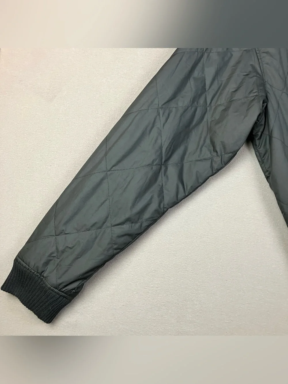 Patagonia Men’s Size L Black Quilted Bomber Piffer Jacket Full Zip
